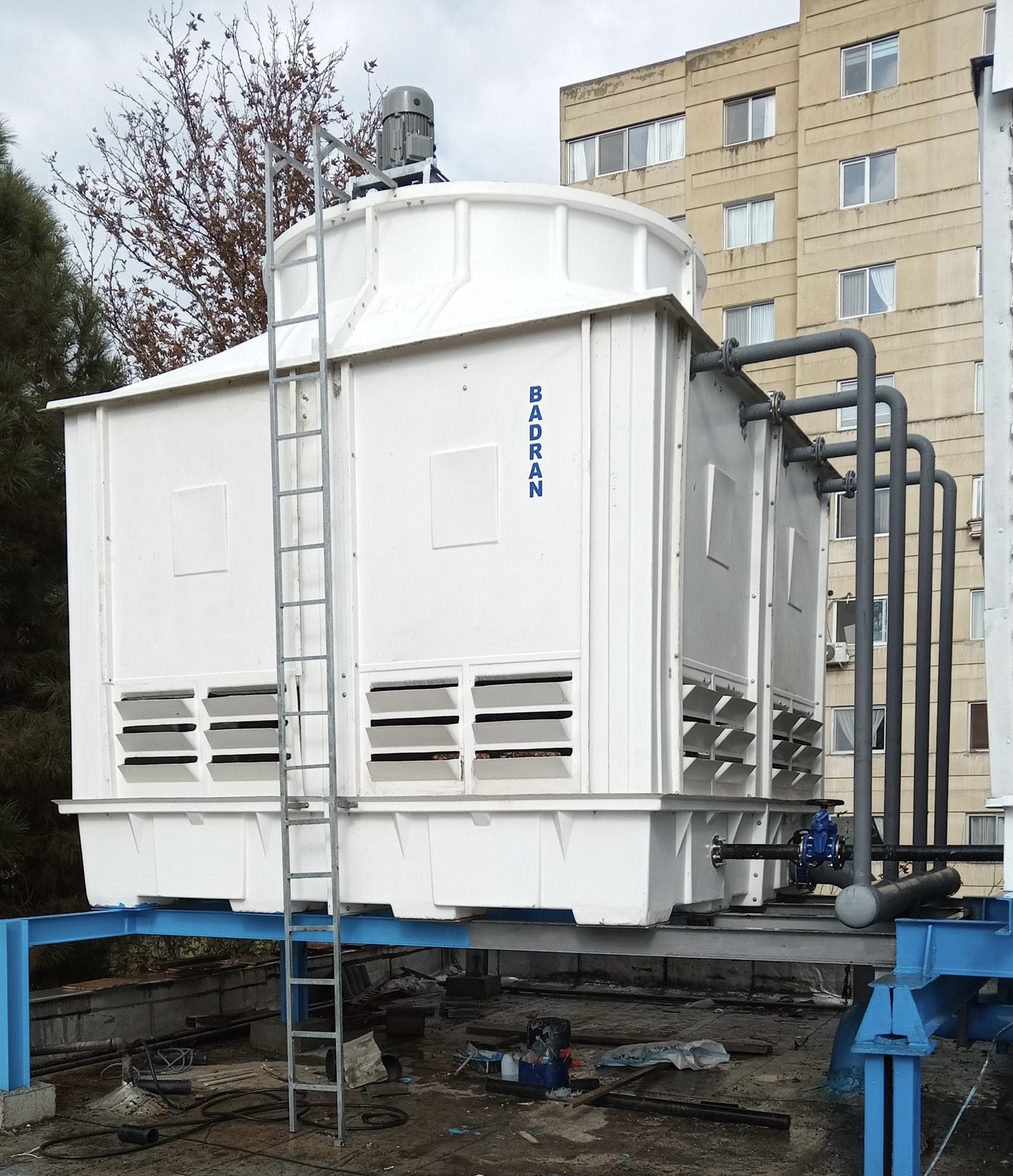 برج خنک کننده مدار باز