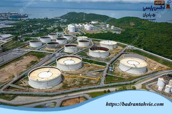 برج خنک کننده پالایشگاه گاز